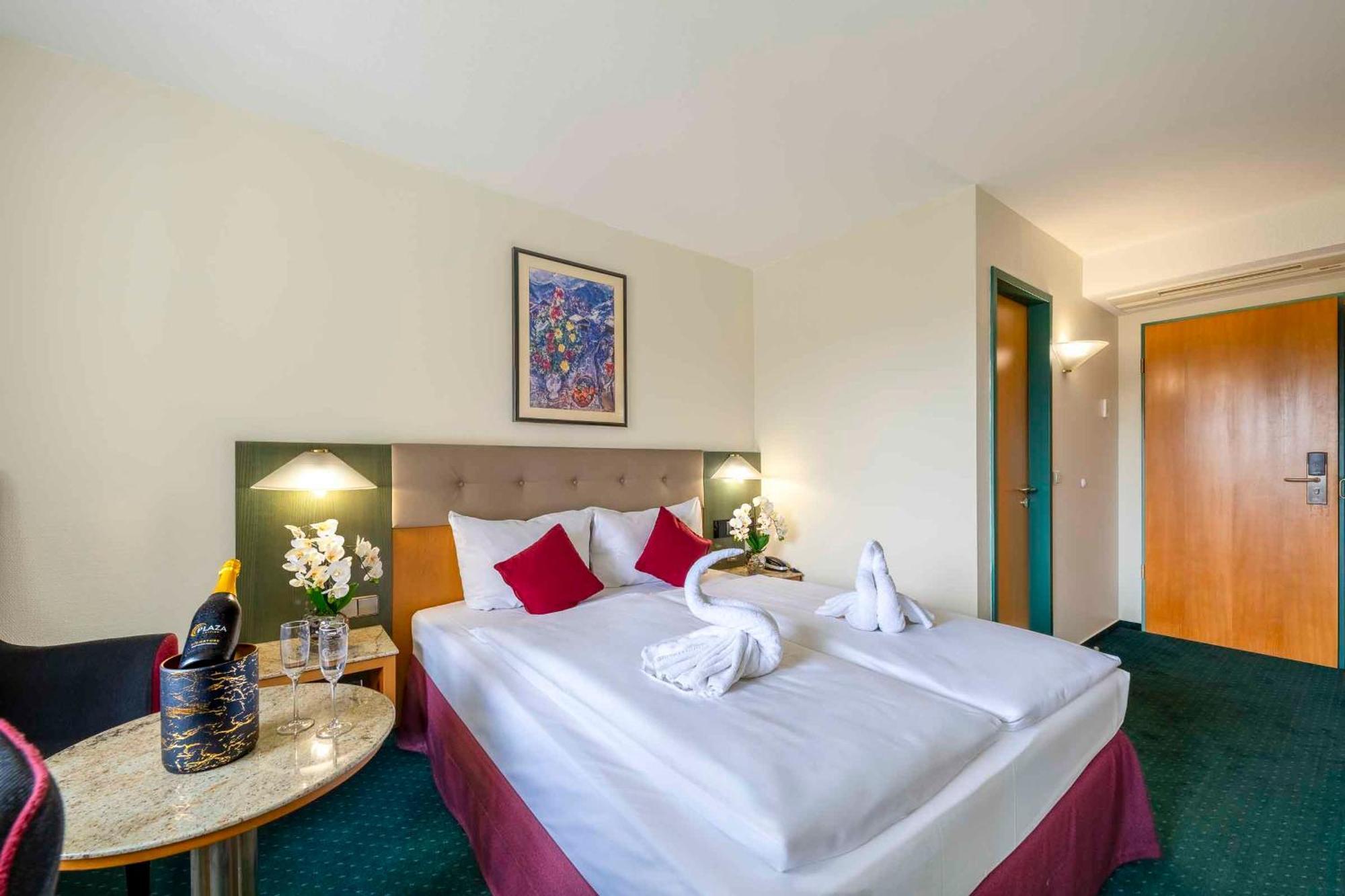 Plaza Inn Blankenburg Ditzingen, Sure Hotel Collection المظهر الخارجي الصورة